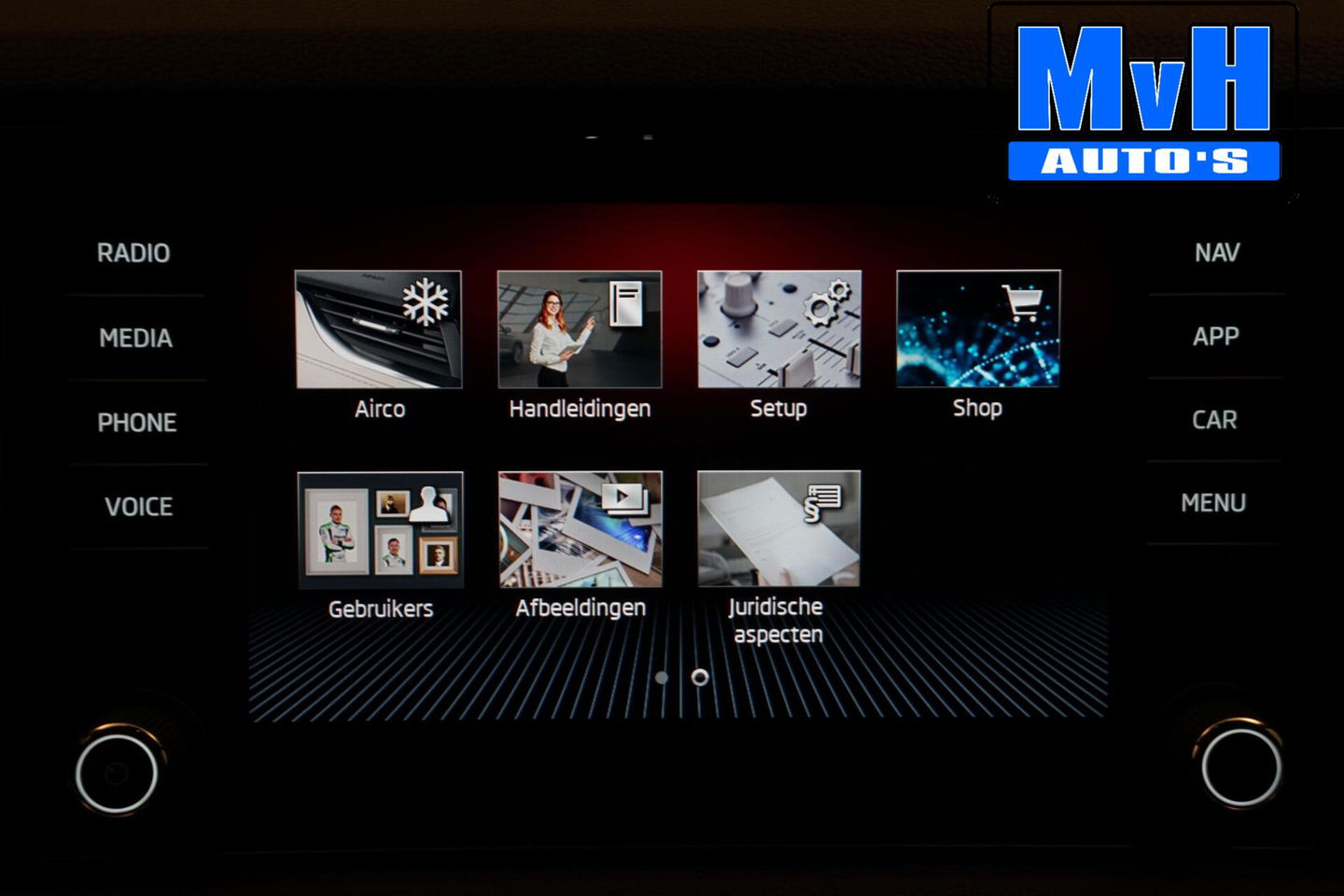 Škoda Karoq 1.5 TSI ACT Sportline Business|LUXE|CAMERA|TREKH|LED