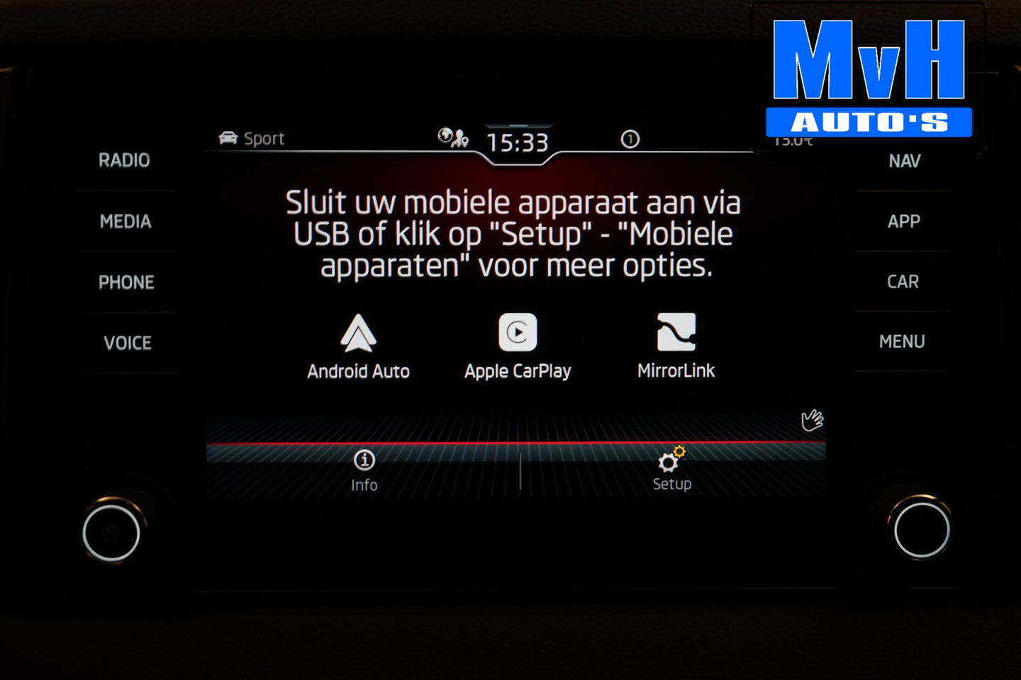 Škoda Karoq 1.5 TSI ACT Sportline Business|LUXE|CAMERA|TREKH|LED