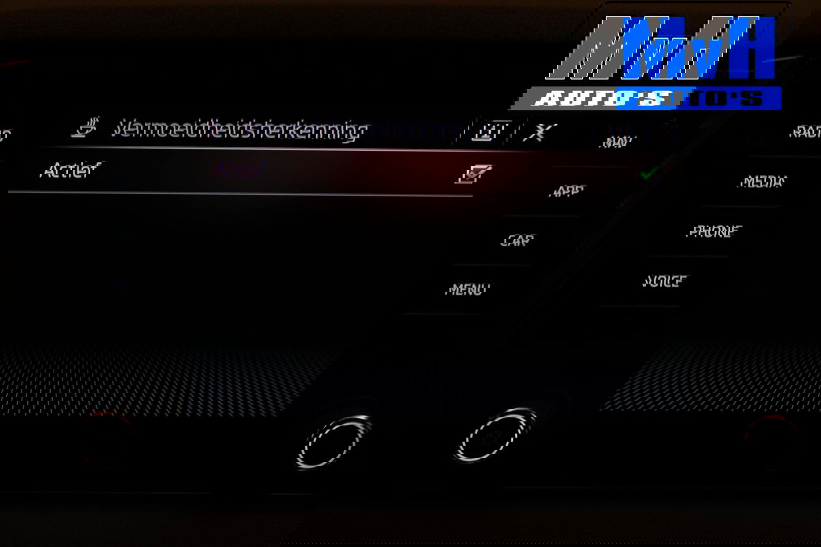 Škoda Karoq 1.5 TSI ACT Sportline Business|LUXE|CAMERA|TREKH|LED