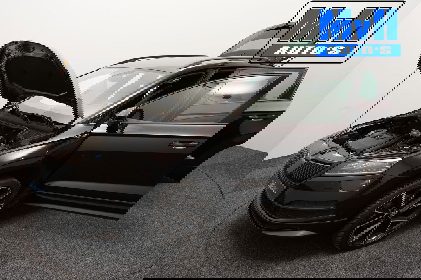 Škoda Karoq 1.5 TSI ACT Sportline Business|LUXE|CAMERA|TREKH|LED