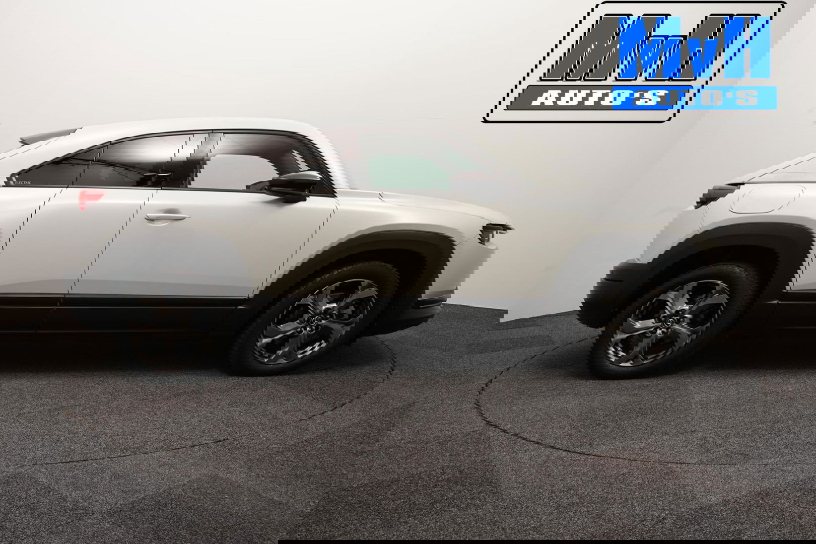 Mazda MX-30 e-SkyActiv 145 First Edition 36 kWh|NAP|CAMERA|LED