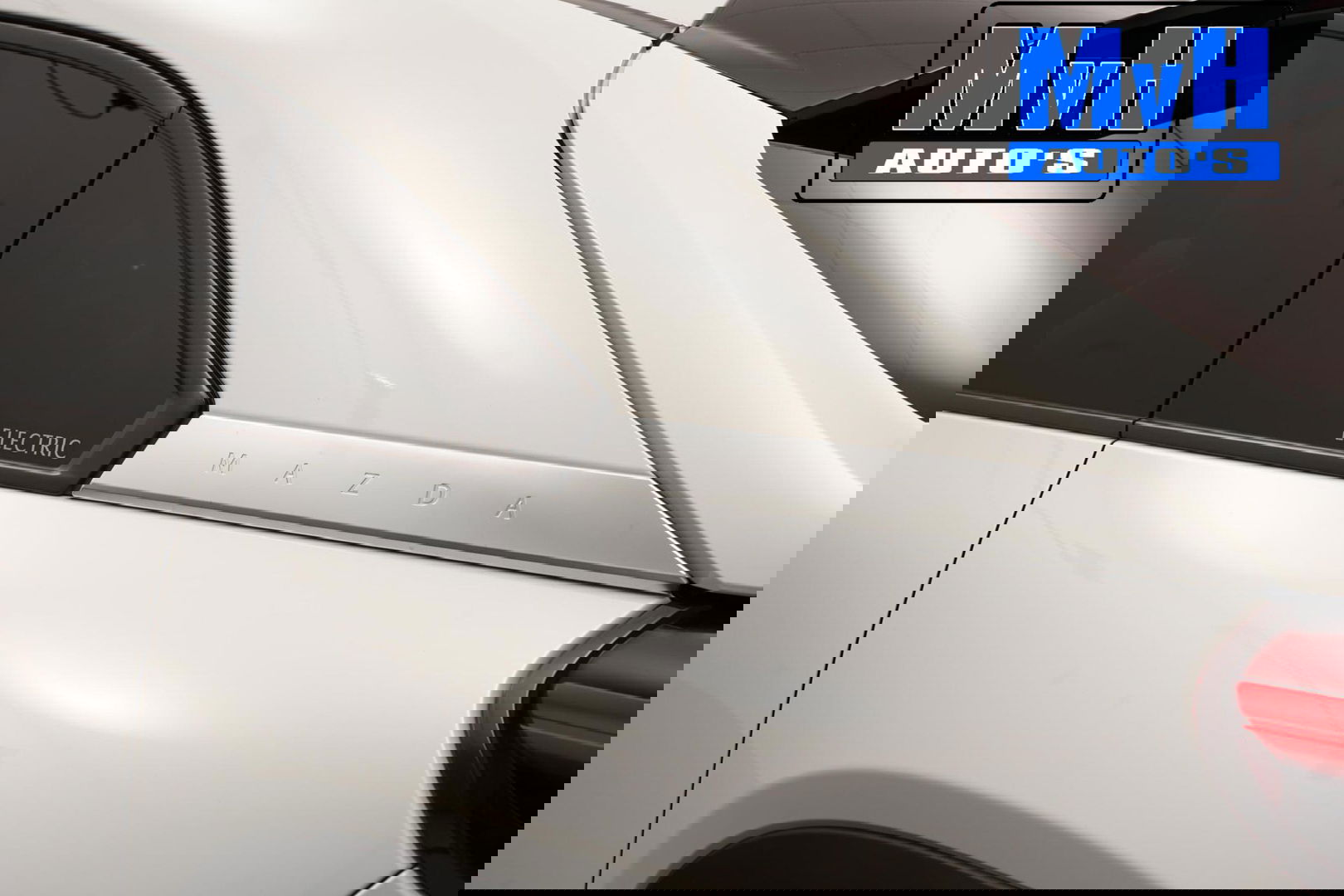 Mazda MX-30 e-SkyActiv 145 First Edition 36 kWh|NAP|CAMERA|LED