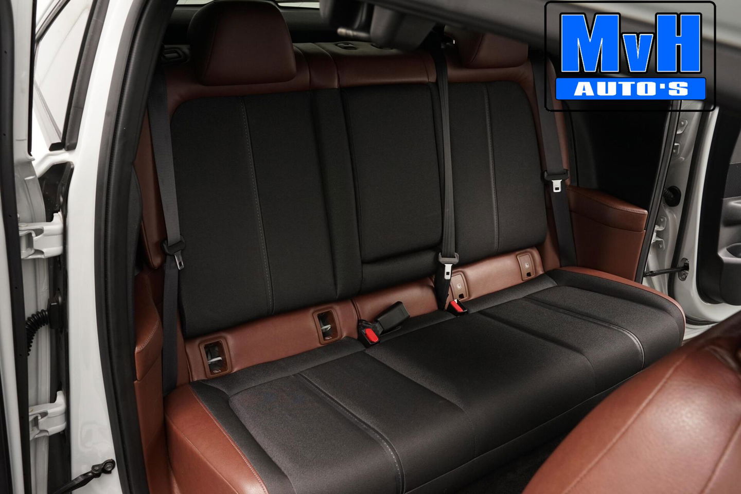 Mazda MX-30 e-SkyActiv 145 First Edition 36 kWh|NAP|CAMERA|LED