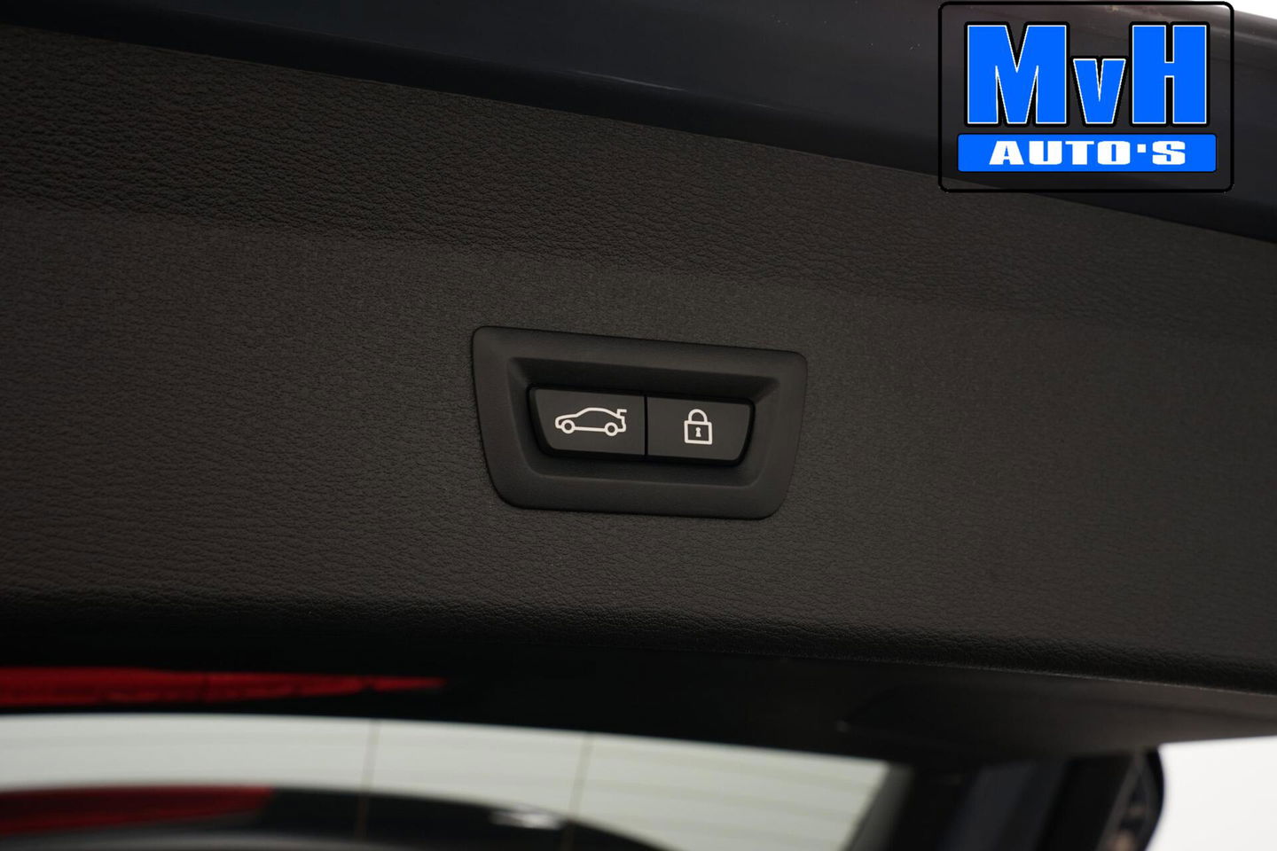 BMW X1 xDrive25e High Executive|///M-SPORT|TREKH|SPORTSTOEL