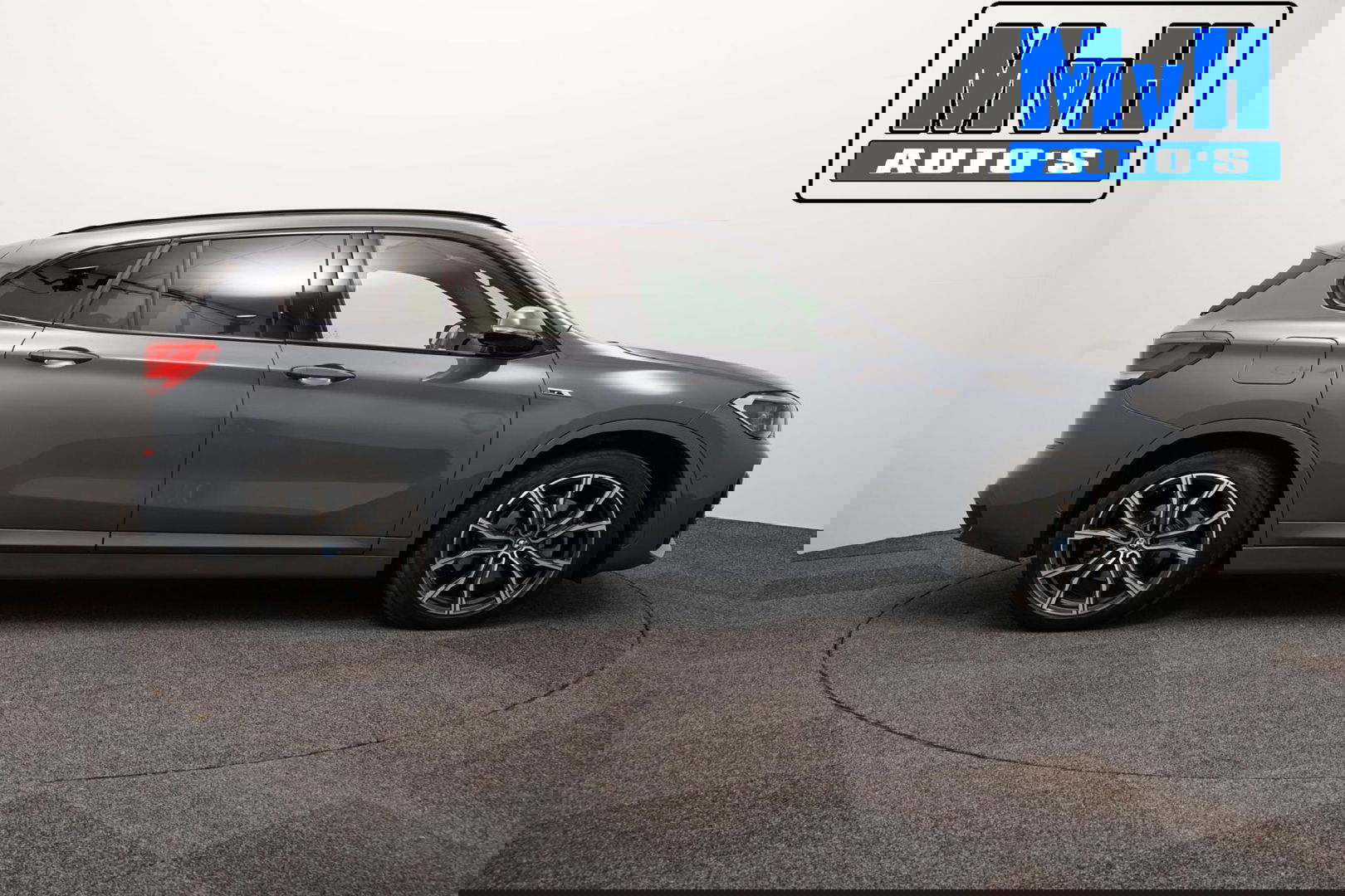 BMW X1 xDrive25e High Executive|///M-SPORT|TREKH|SPORTSTOEL