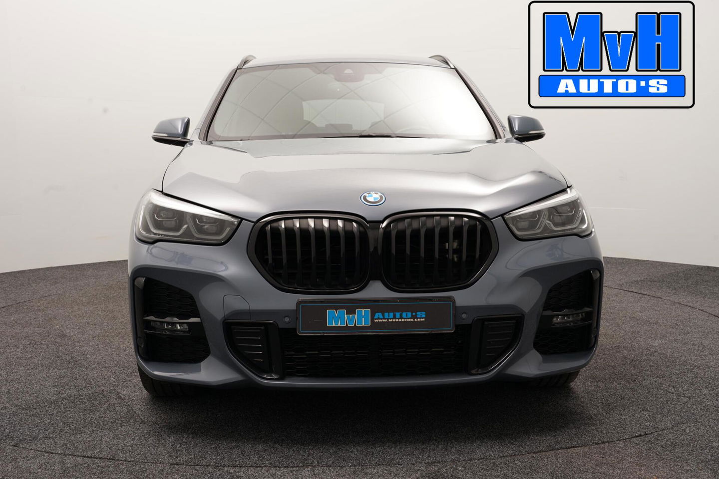 BMW X1 xDrive25e High Executive|///M-SPORT|TREKH|SPORTSTOEL