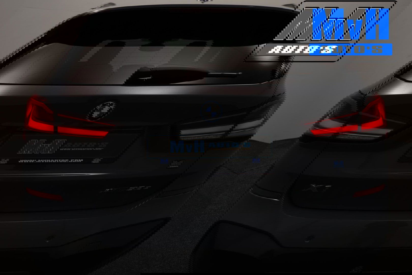 BMW X1 xDrive25e High Executive|///M-SPORT|TREKH|SPORTSTOEL