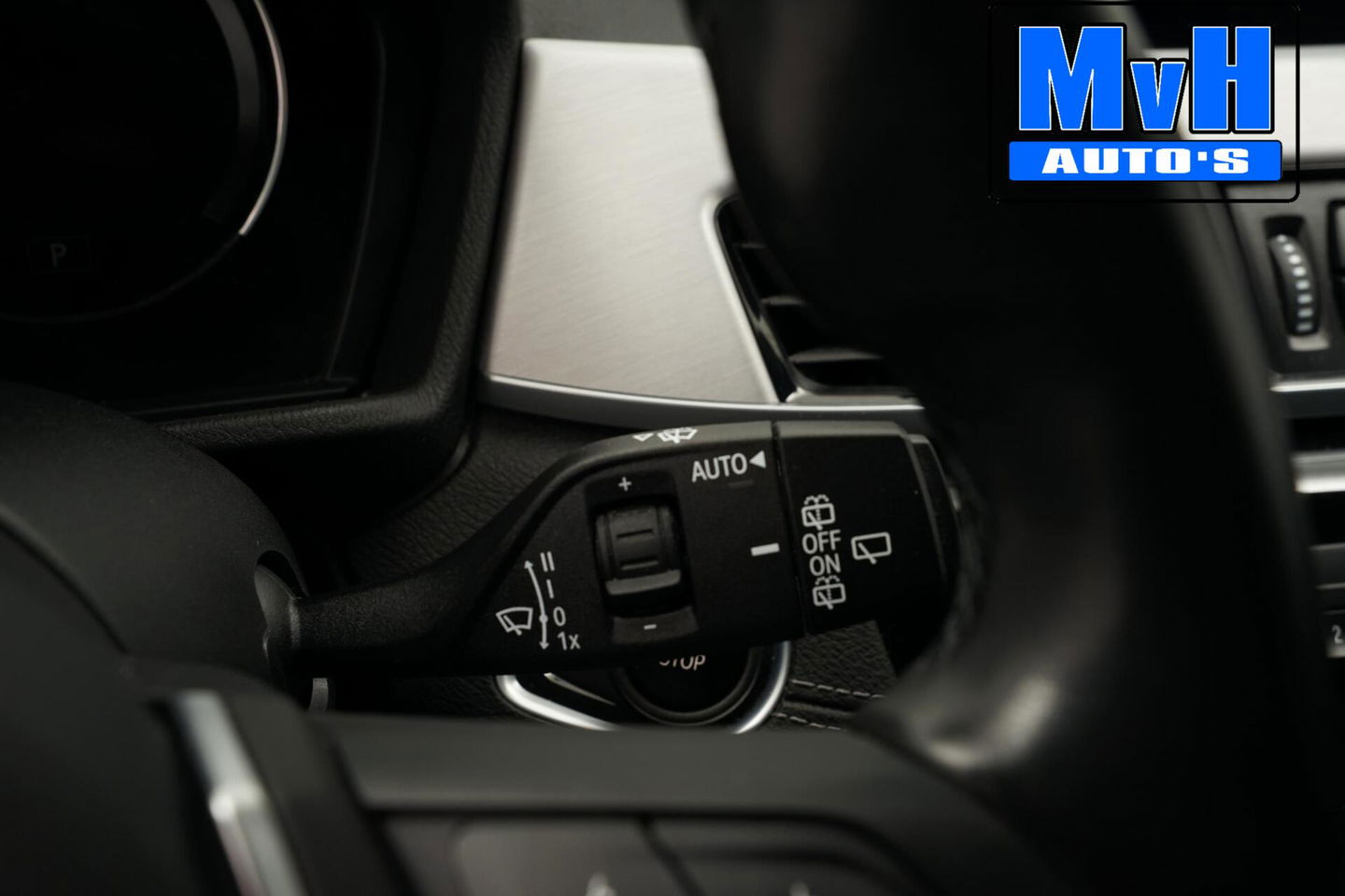 BMW X1 xDrive25e High Executive|///M-SPORT|TREKH|SPORTSTOEL