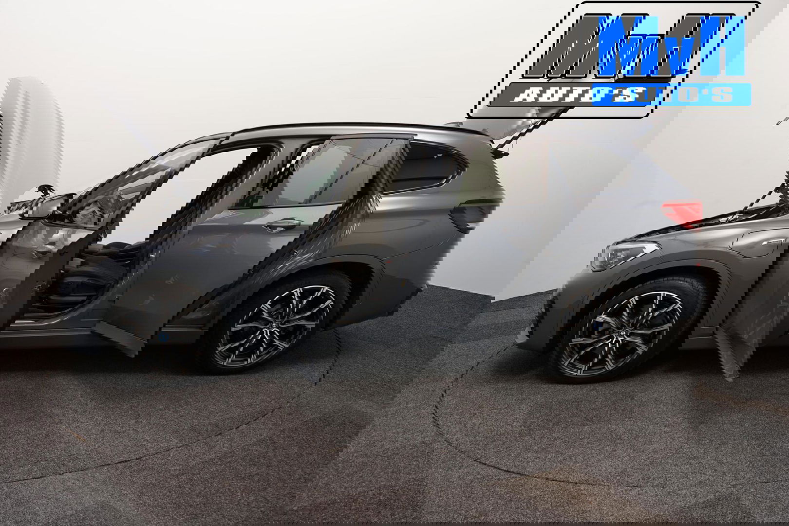 BMW X1 xDrive25e High Executive|///M-SPORT|TREKH|SPORTSTOEL