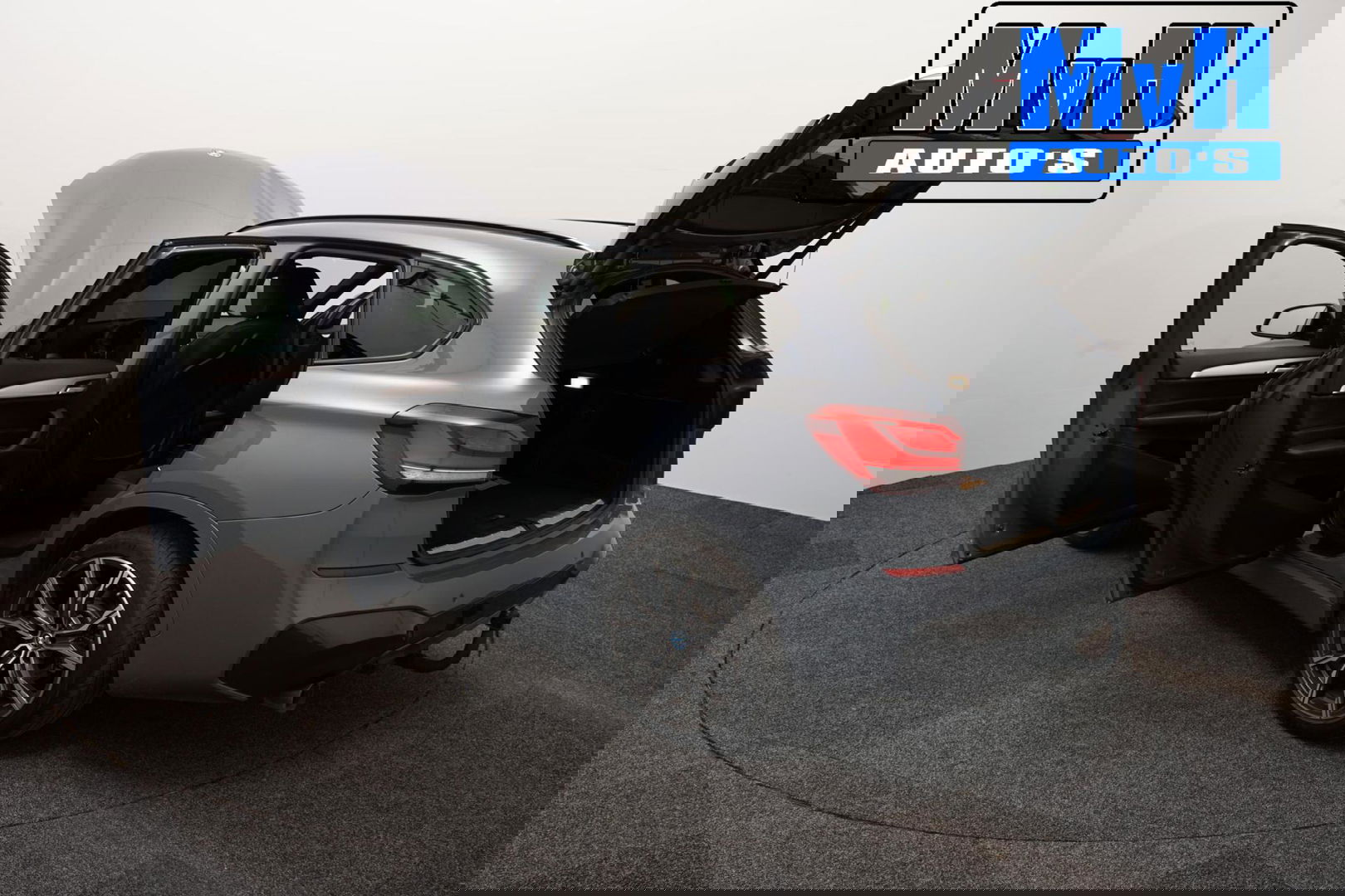 BMW X1 xDrive25e High Executive|///M-SPORT|TREKH|SPORTSTOEL