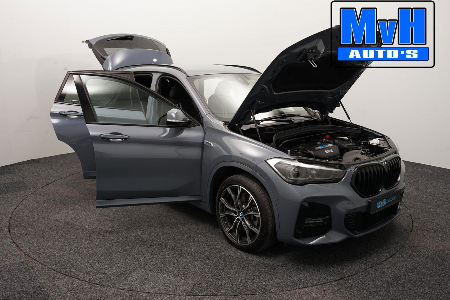 BMW X1 xDrive25e High Executive|///M-SPORT|TREKH|SPORTSTOEL