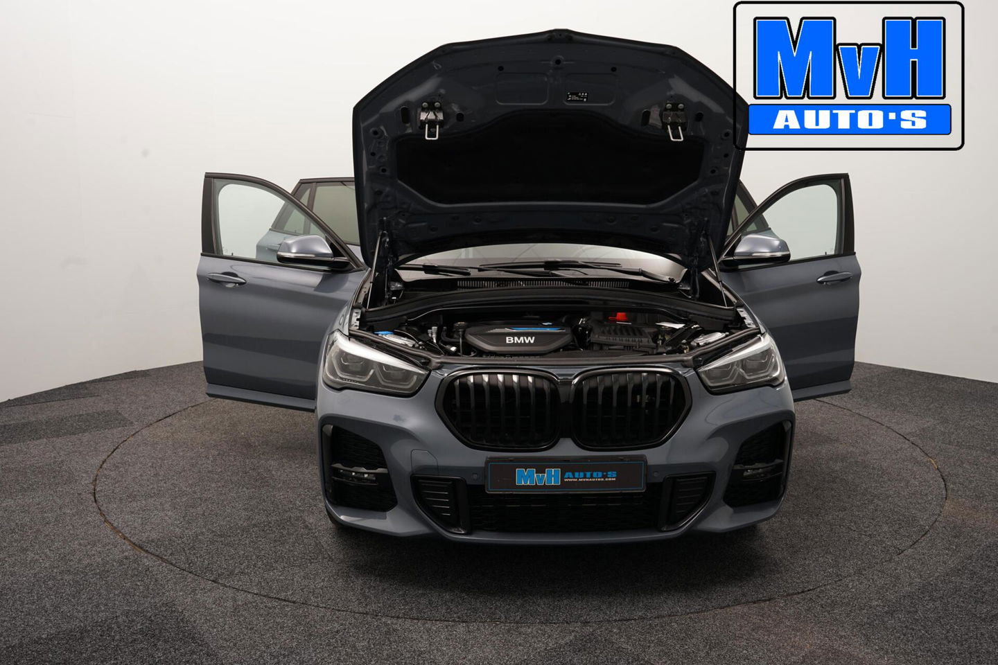 BMW X1 xDrive25e High Executive|///M-SPORT|TREKH|SPORTSTOEL