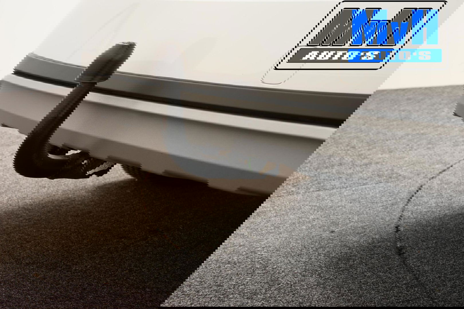 Toyota Corolla Touring Sports 1.8 Hybrid Trek|TREKHAAK|LUXE!