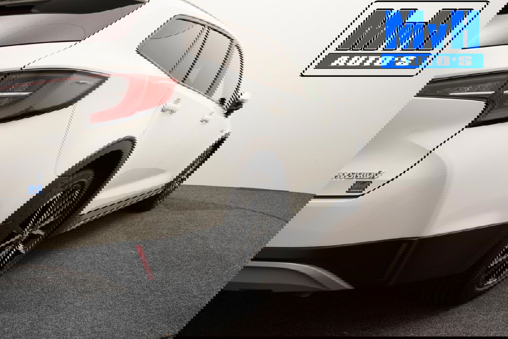 Toyota Corolla Touring Sports 1.8 Hybrid Trek|TREKHAAK|LUXE!