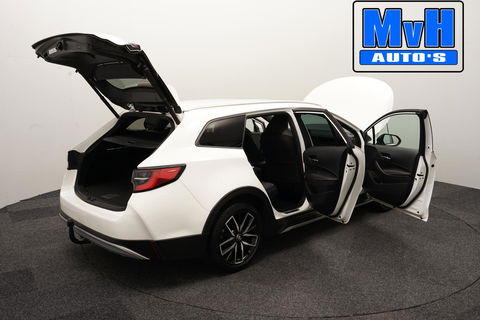 Toyota Corolla Touring Sports 1.8 Hybrid Trek|TREKHAAK|LUXE!