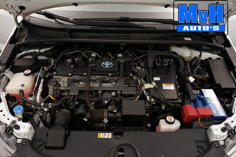 Toyota Corolla Touring Sports 1.8 Hybrid Trek|TREKHAAK|LUXE!