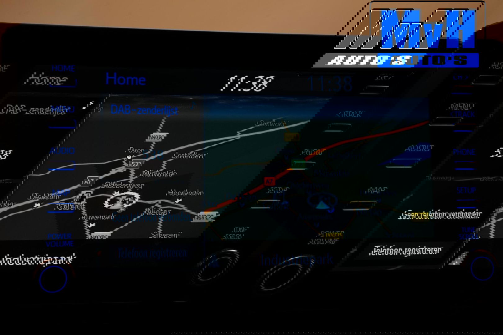 Toyota Corolla Touring Sports 1.8 Hybrid Trek|TREKHAAK|LUXE!