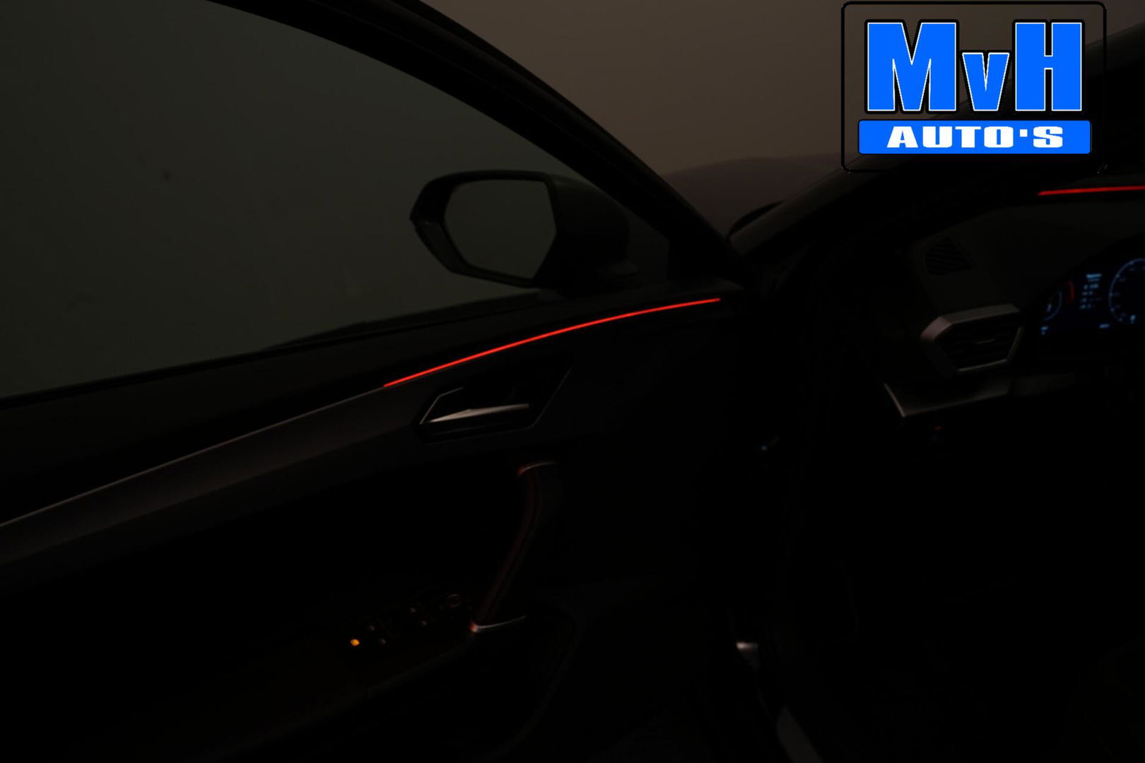 SEAT Leon Sportstourer 1.5 TSI FR Business Intense|LUXE!|LED