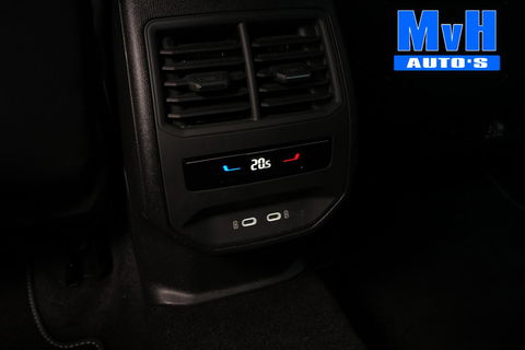 SEAT Leon Sportstourer 1.5 TSI FR Business Intense|LUXE!|LED