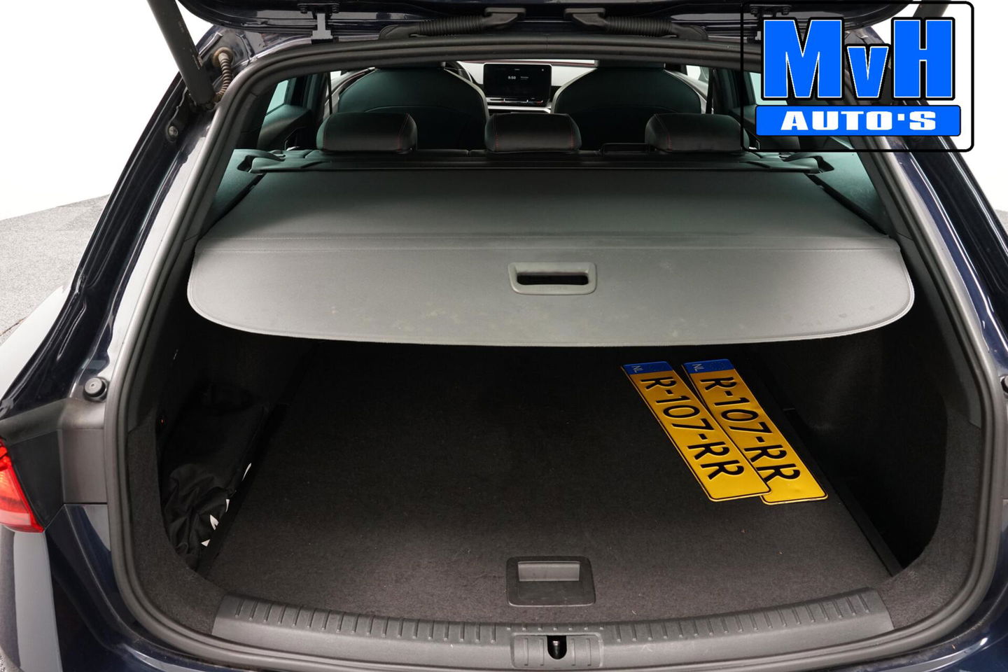 SEAT Leon Sportstourer 1.5 TSI FR Business Intense|LUXE!|LED