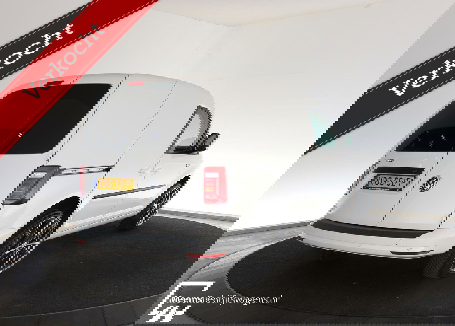 Volkswagen Caddy 2.0 TDI - NAVI CRUISE AIRCO PARKEERSENSOREN