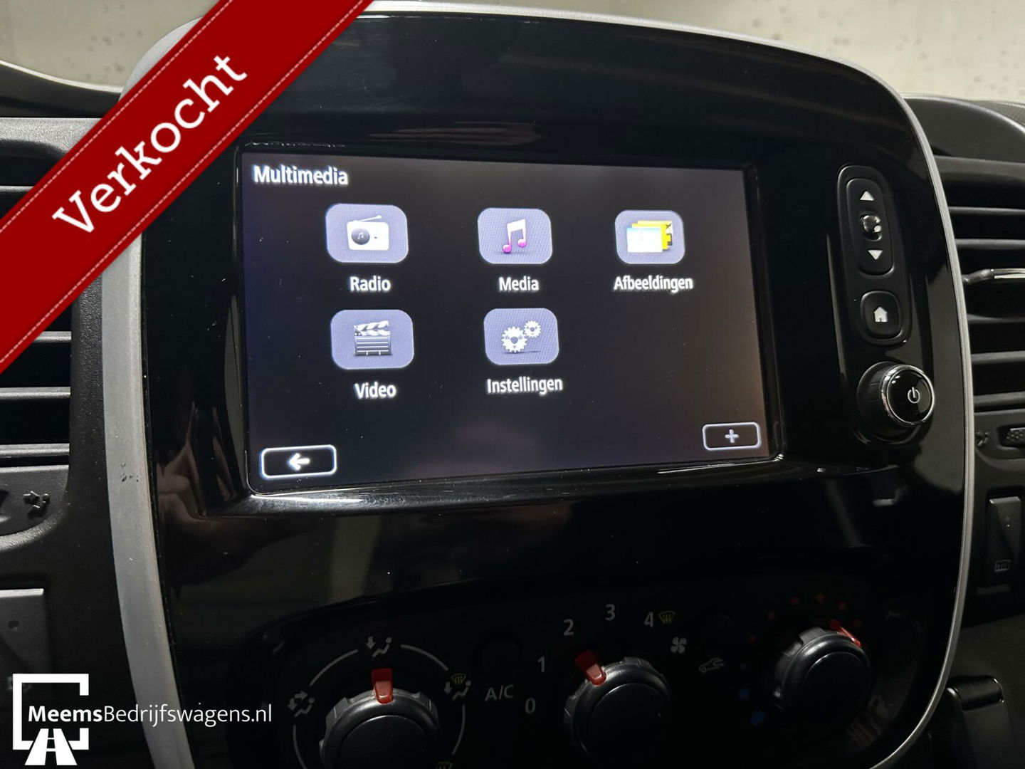 Opel Vivaro L2H1 - AIRCO CRUISE NAVI TREKHAAK CAMERA 3 PERSO