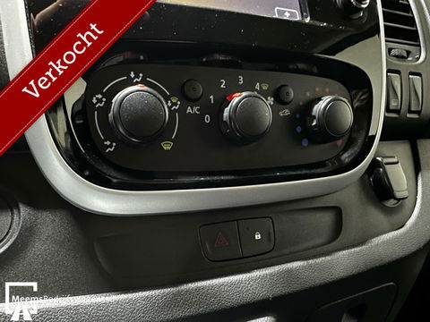 Opel Vivaro L2H1 - AIRCO CRUISE NAVI TREKHAAK CAMERA 3 PERSO