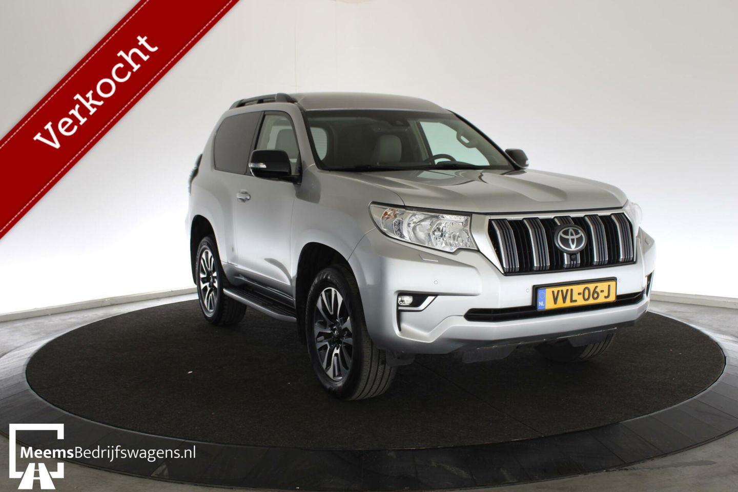 Toyota Land Cruiser 2.8 D-4D-F Professional - CARPLAY UNIEK!