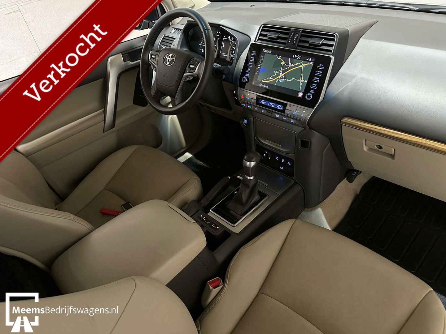 Toyota Land Cruiser 2.8 D-4D-F Professional - CARPLAY UNIEK!