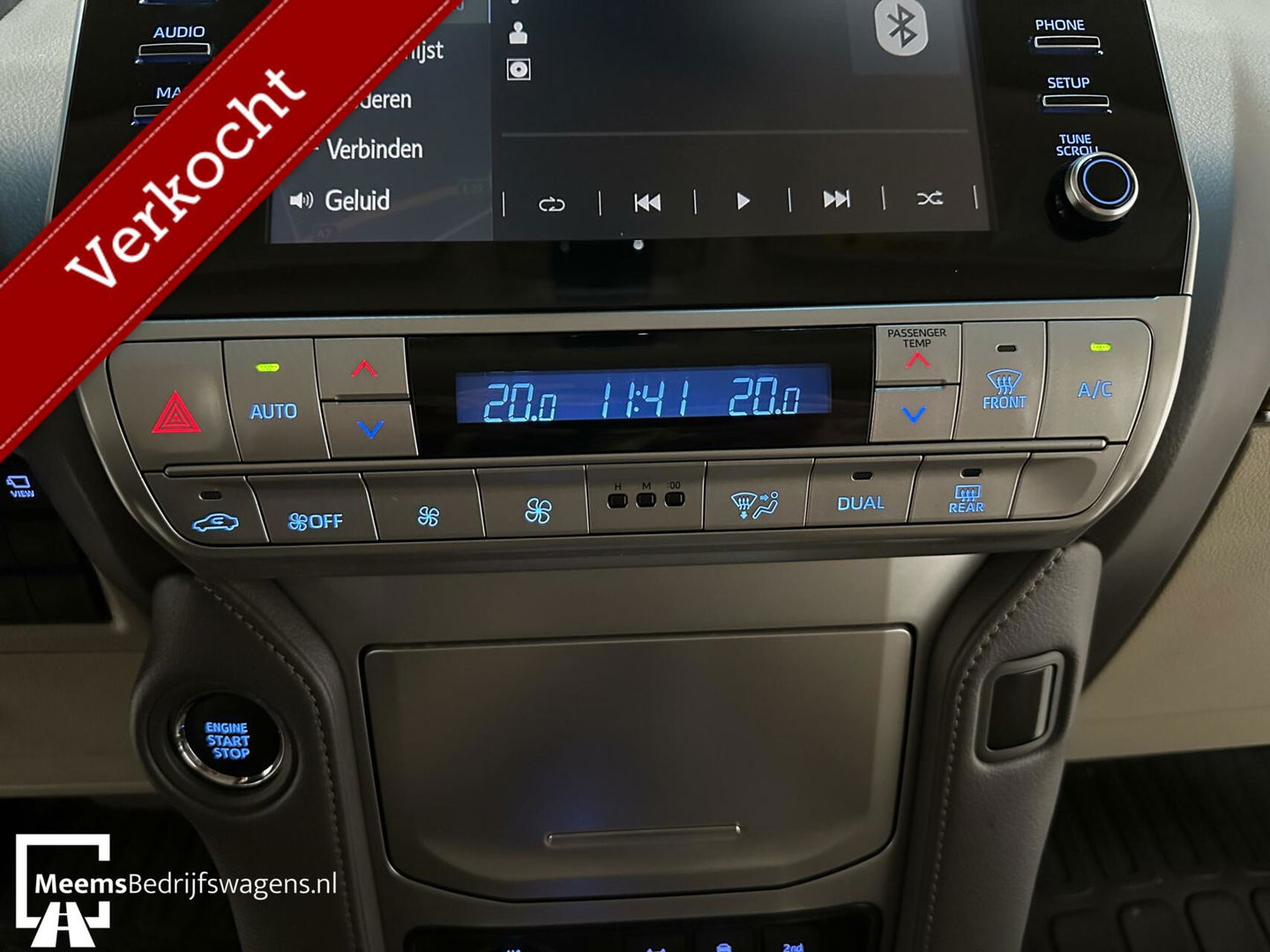 Toyota Land Cruiser 2.8 D-4D-F Professional - CARPLAY UNIEK!