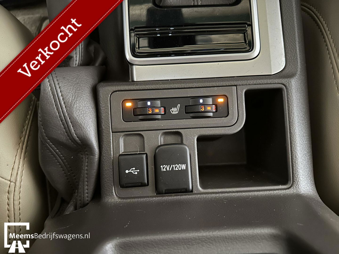 Toyota Land Cruiser 2.8 D-4D-F Professional - CARPLAY UNIEK!