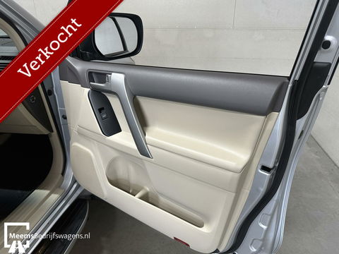 Toyota Land Cruiser 2.8 D-4D-F Professional - CARPLAY UNIEK!