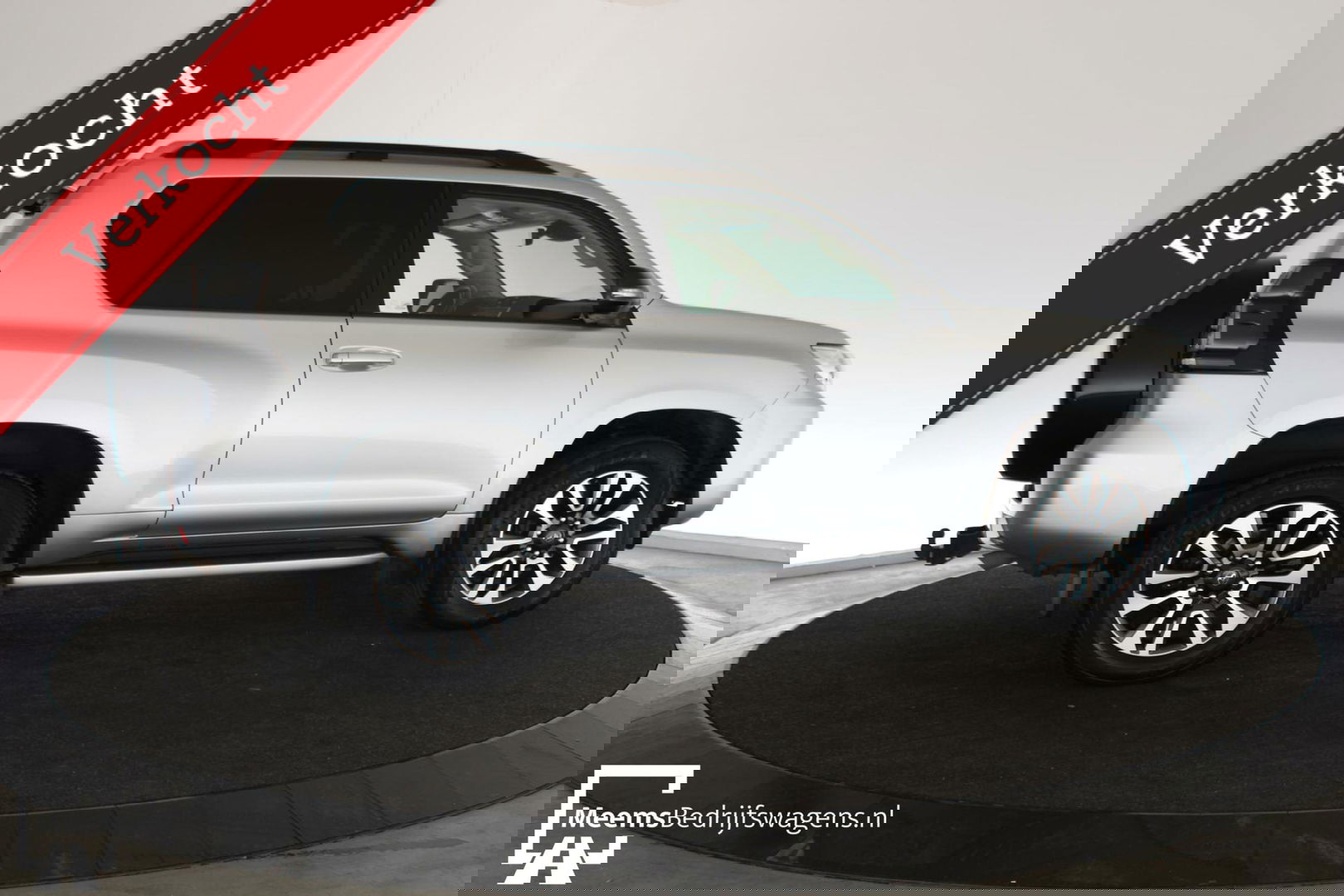 Toyota Land Cruiser 2.8 D-4D-F Professional - CARPLAY UNIEK!