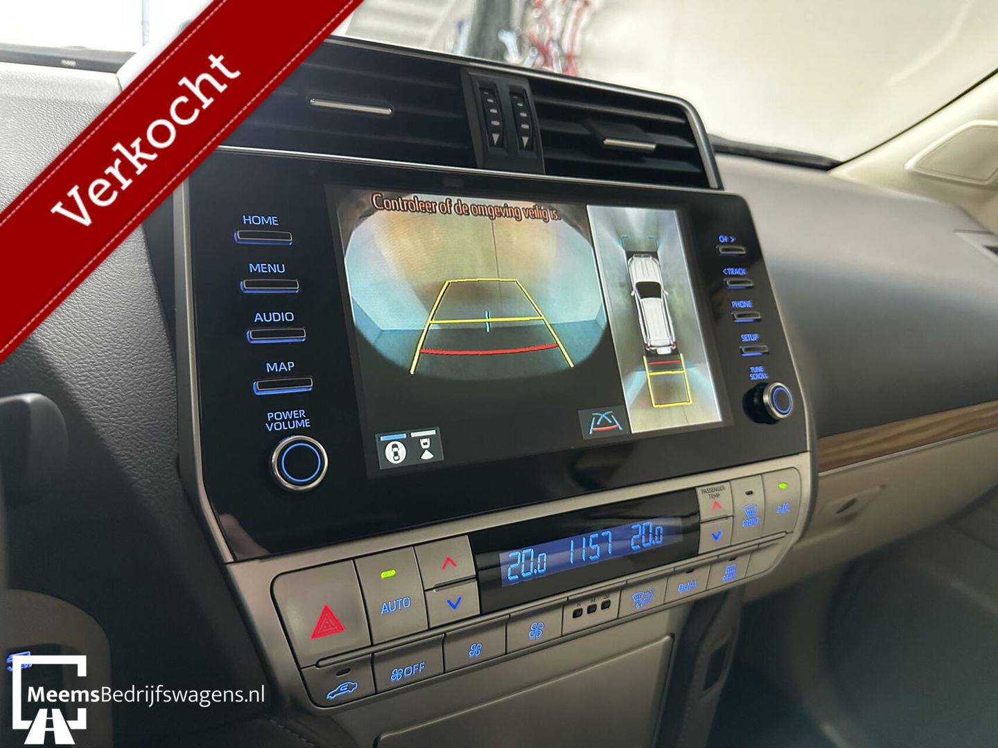 Toyota Land Cruiser 2.8 D-4D-F Professional - CARPLAY UNIEK!