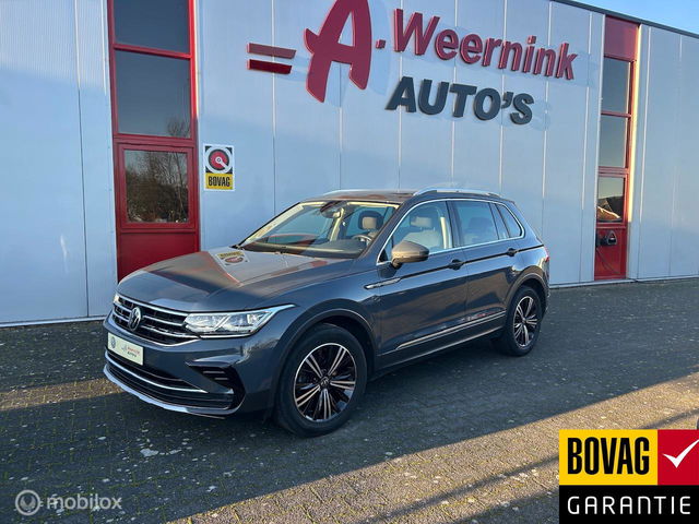 Volkswagen Tiguan - 1.5 TSI Elegance Trekhaak wegklapbaar Elec. a.klep.