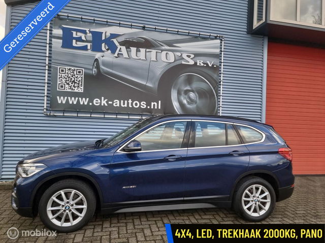 BMW X1 - xDrive 192pk. Pano, ECC, Trekhaak, Stoelverw, LED