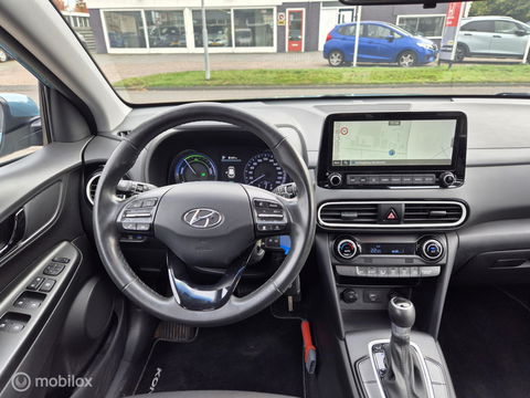 Hyundai Kona 1.6 GDI HEV Comfort, Trekhaak, Navi, Carplay