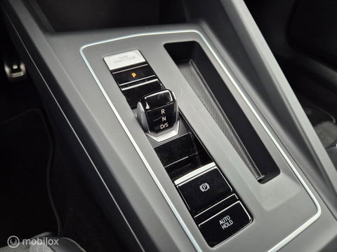 Volkswagen Golf 1.5 eTSI Goal, Automaat, Navi, All Season