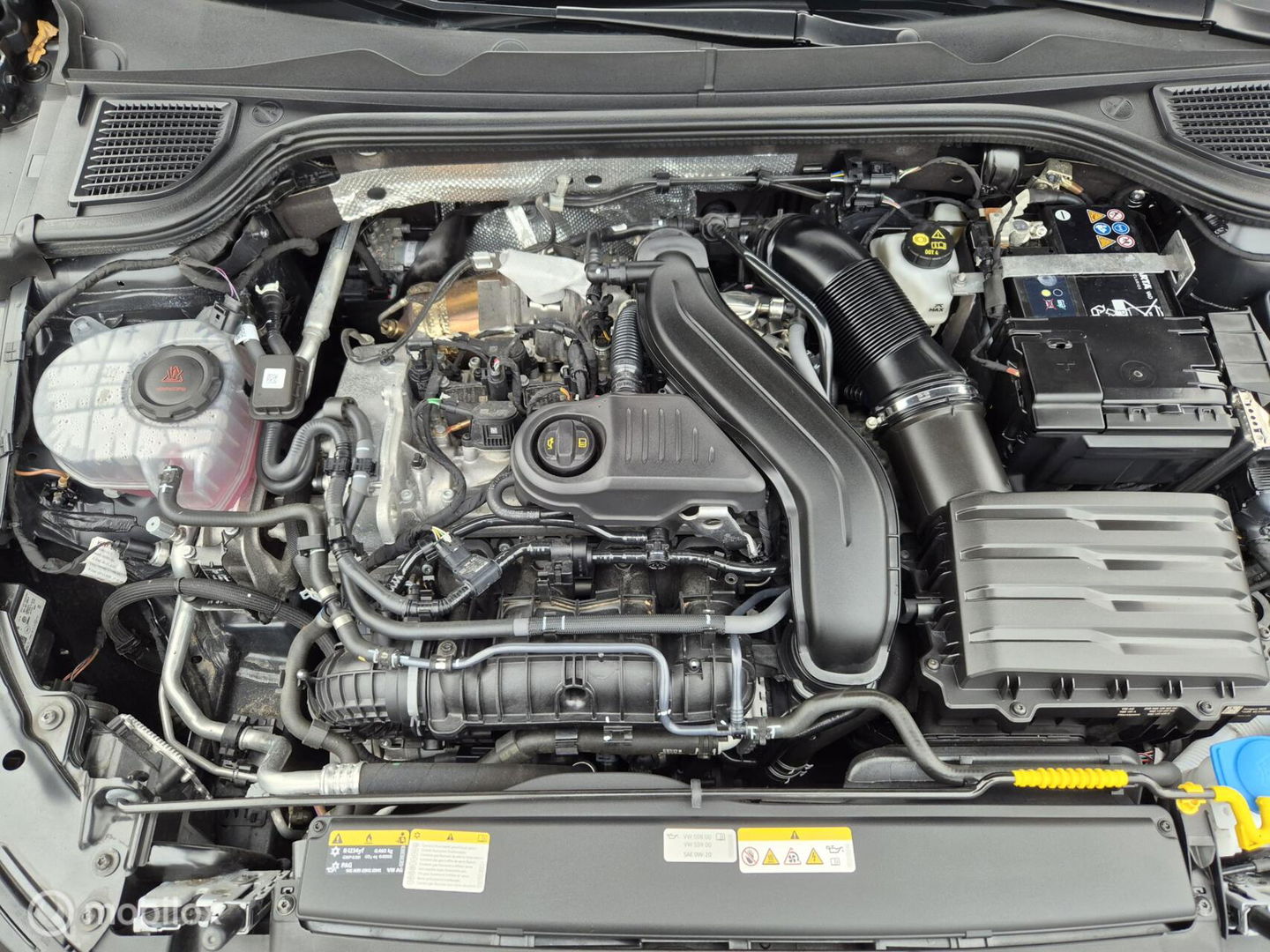 Volkswagen Golf 1.5 eTSI Goal, Automaat, Navi, All Season