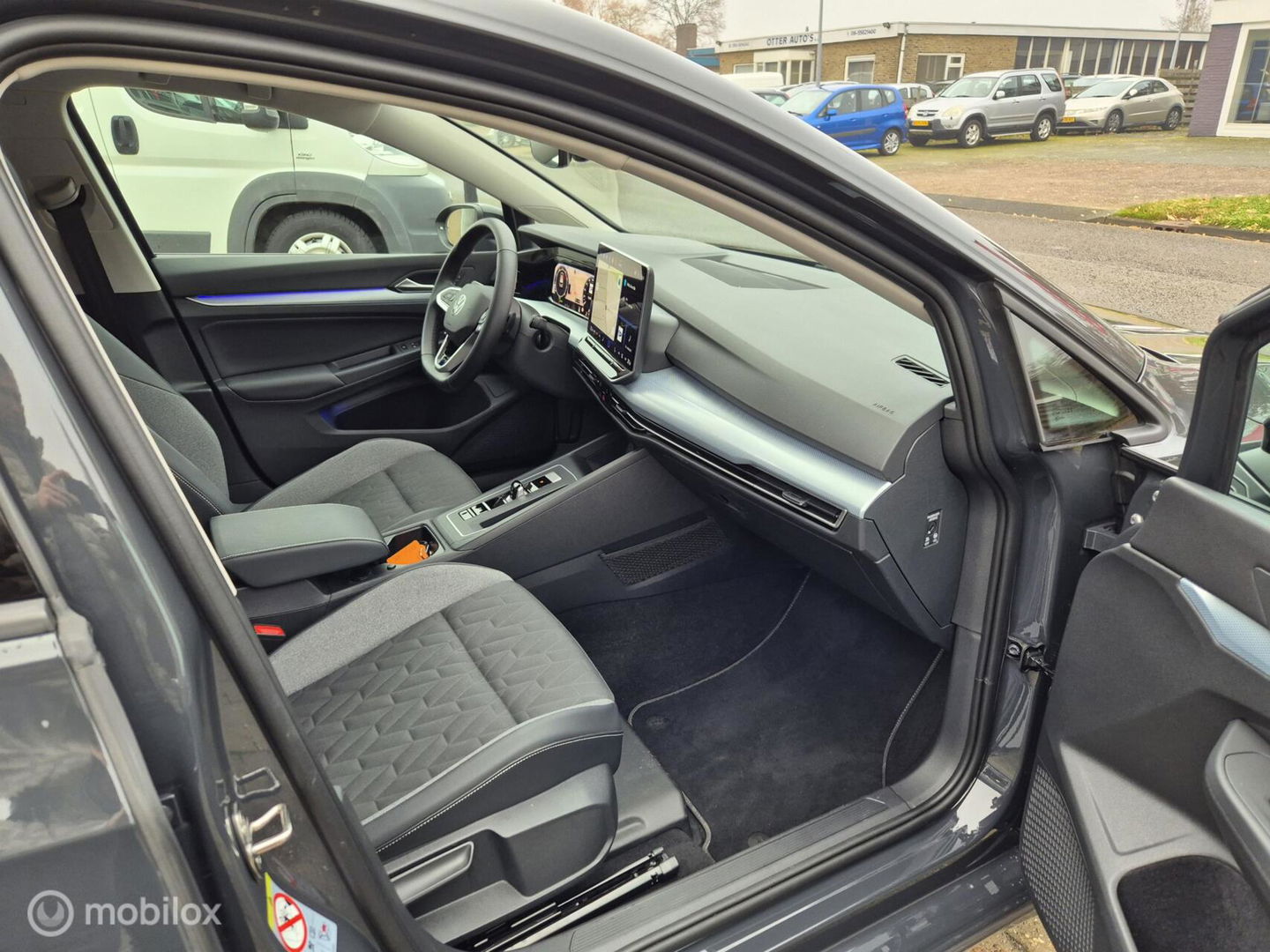 Volkswagen Golf 1.5 eTSI Goal, Automaat, Navi, All Season