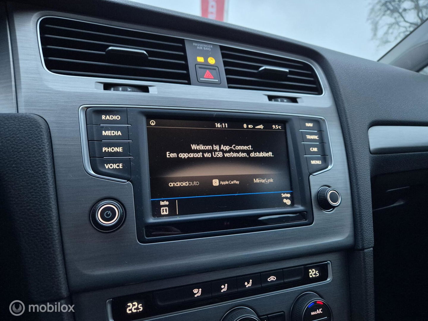 Volkswagen Golf 1.0 TSI Comfortline, Navi, Carplay, NAP!