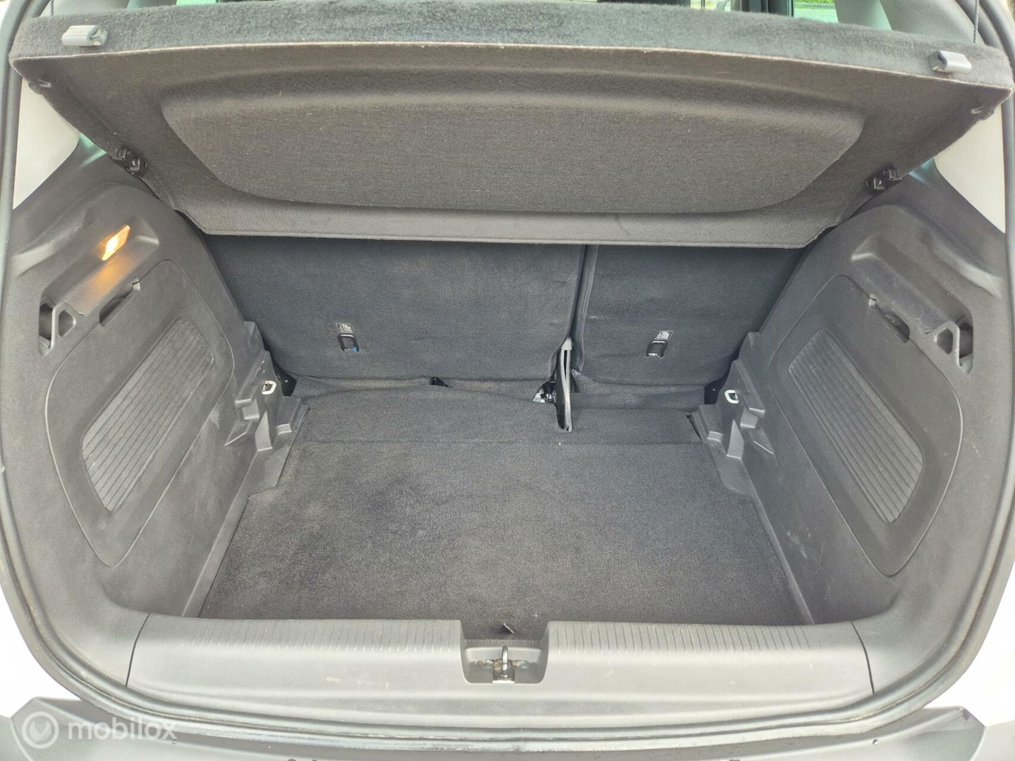 Opel Crossland X 1.2 120 Jaar Edition, Carplay, LED, NAP!