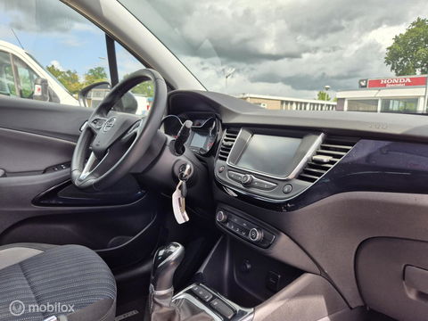Opel Crossland X 1.2 120 Jaar Edition, Carplay, LED, NAP!