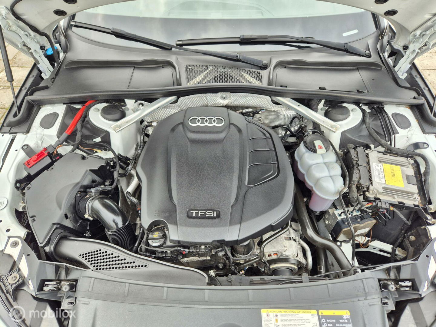 Audi A4 Avant 40 TFSI Design Pro Line Plus, 19 inch, Navi