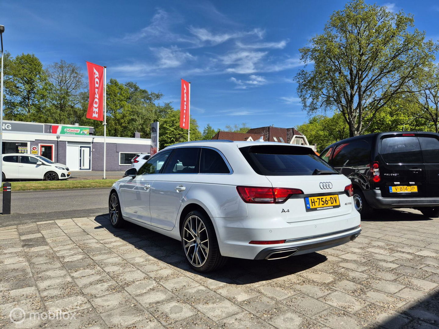 Audi A4 Avant 40 TFSI Design Pro Line Plus, 19 inch, Navi