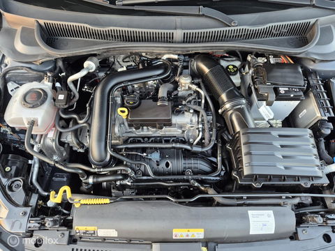 Volkswagen Polo 1.0 TSI Life, Nieuw model, Carplay, PDC V+A