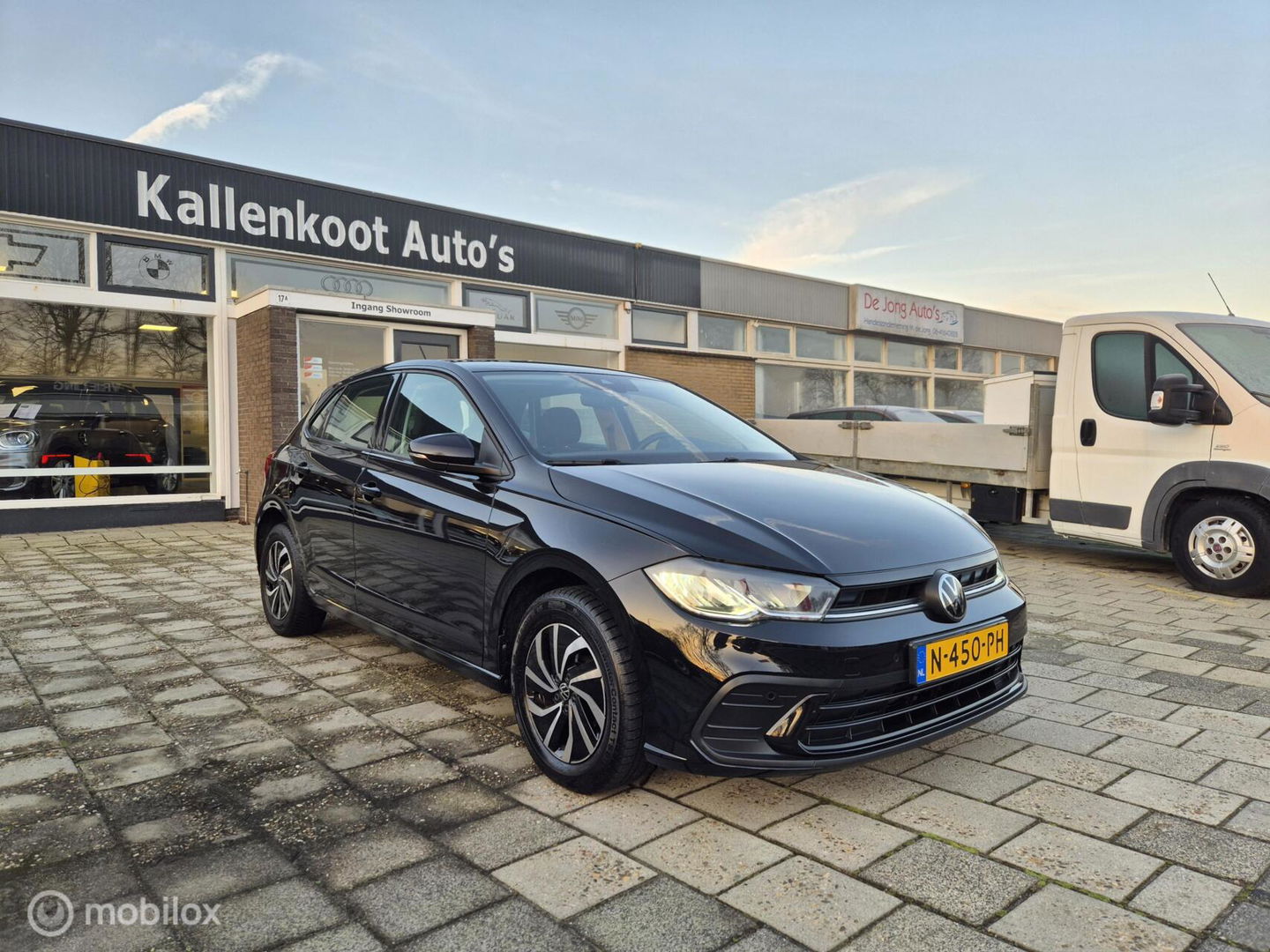 Volkswagen Polo 1.0 TSI Life, Nieuw model, Carplay, PDC V+A