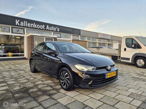 Volkswagen Polo 1.0 TSI Life, Nieuw model, Carplay, PDC V+A