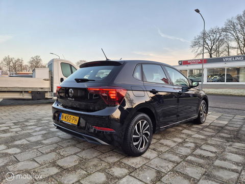 Volkswagen Polo 1.0 TSI Life, Nieuw model, Carplay, PDC V+A