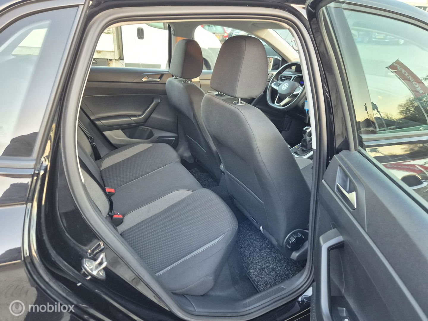 Volkswagen Polo 1.0 TSI Life, Nieuw model, Carplay, PDC V+A